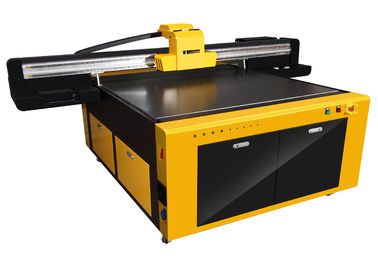 Yüksek Hassasiyetli 2.5x1.3m ile Büyük Format Kapalı UV Flatbed Yazıcı