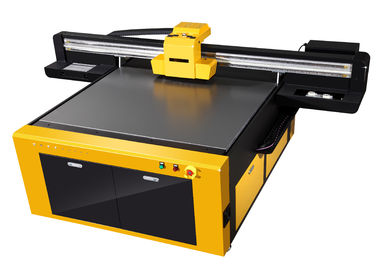 Yüksek Hassasiyetli 2.5x1.3m ile Büyük Format Kapalı UV Flatbed Yazıcı