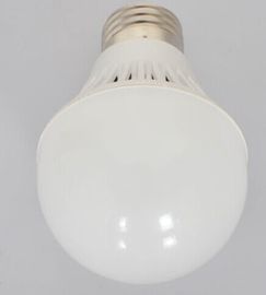 9W E27 / GU10 650LM IP45 Cree / Epistar Plastik LED Küre Ampüller Okullar CE