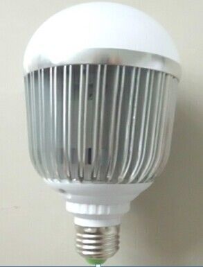 12 Watt 960 LM Enerji Tasarruflu Küre Işık Ampulleri 3000K / 4000K / 6000K LED