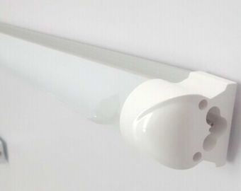 120 ° Görüş açılı Yüksek Parlaklık 24W 4F Ev / Ofis T8 LED Boru Işığı